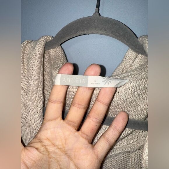 Athleta Beige Cable Knit Hooded Long Cardigan Small cotton/cashmere blend * Flaw - Picture 5 of 9